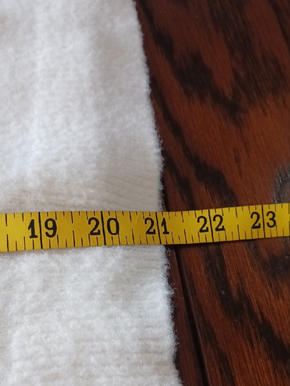 SO Cream Hooded Crewneck Sweater - Picture 14 of 15